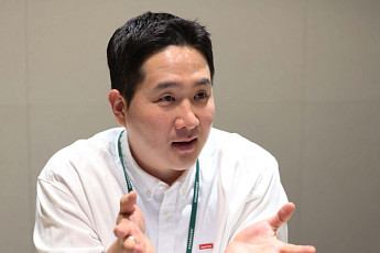 스타벅스 ‘테이스티 저니’ 기획한 김충회 “오픈런 맛집과 컬래버, SNS 입소문 탔죠”[미니 인터뷰]