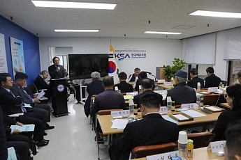 해운조합, 유가 급등에 118억원 긴급 투입…선사 유동성 위기 대응