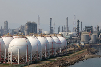 산업부, 1.1조 규모 추경 확정…나프타·석유 등 공급망 안정에 총력