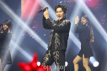 연세대 100주년 콘서트홀, 김수찬의 화려한 비바브라보 무대 [포토]
