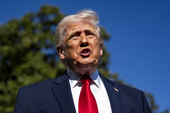 미‧이란 협상 결렬에 침묵하는 트럼프...SNS엔 ‘이란 해상봉쇄’ 기사 공유