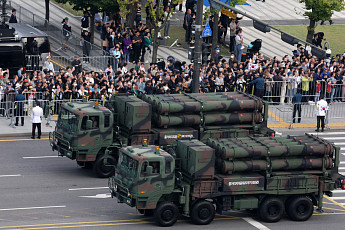“사우디, 천궁Ⅱ 조기 인도 타진⋯‘美 무기 큰손’ 걸프국들, 韓에 SOS”