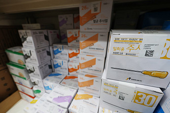 정부, 주사기·주사침 매점매석 금지…긴급현장점검 등 ‘강력 대응’