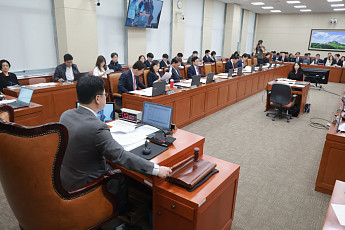 연차는 쪼갤 수 있는데 왜 여전히 쉬지 못할까 [이슈크래커]