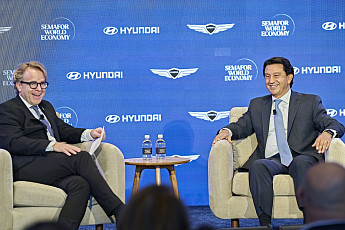 호세 무뇨스 현대차 사장 “전동화 일변도 아니다…하이브리드·수소까지 병행 전략”