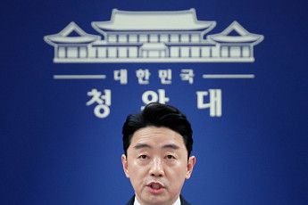 강훈식 