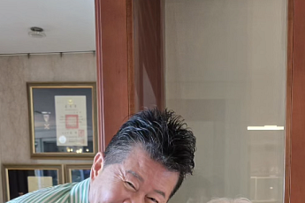 [브라보 문화 이슈] 태진아, 중증 치매 아내 돌보는 사랑꾼