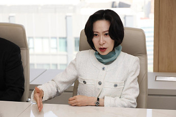 롯데장학재단, 중장기 정착 탈북민 긴급지원…3억원 전달