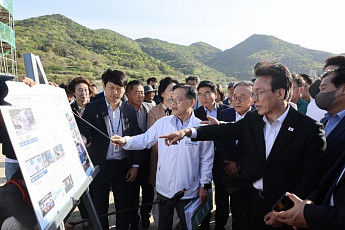 여수세계섬박람회 현장 점검...김민석 국무총리