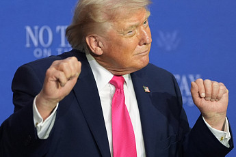 트럼프, 종전협상 앞두고 이란에 비난 