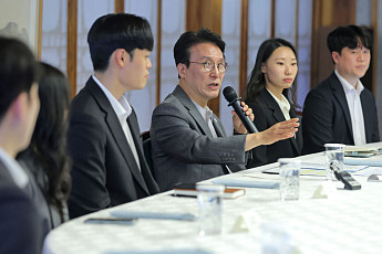 김민석 총리, 주말 청년 연쇄 소통…청년정책 전면 강화 드라이브