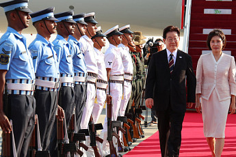 李대통령, 인도 외교장관 만나 