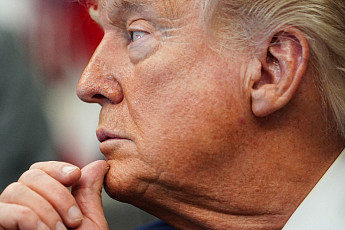 트럼프 “이란 화물선 나포”⋯이란 “2차 회담 사실 아냐”