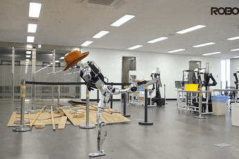 로보티즈, 범용 휴머노이드 'AI 사피엔스' 공개…신규 액추에이터 탑재