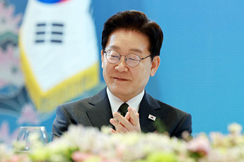 한-인도, 철강 JV·조선 협력 '빅딜'…민간 MOU 20건 체결 [종합]