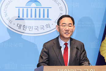 '대구 컷오프' 주호영, 불출마 선언…장동혁 향해 