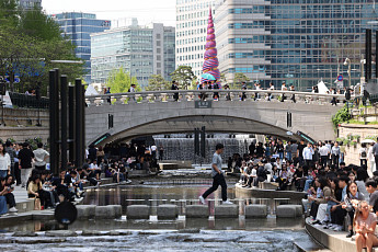 ‘초여름’ 같은 맑은 봄 날씨...전국 ‘건조 특보’ 비상 [날씨]