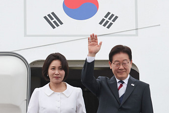 李대통령, 인도·베트남 순방 마치고 귀국길…교역 확대·MOU 성과