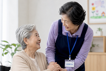 60세 이상 취업자 700만명 돌파…사회복지 늘고·농업 감소