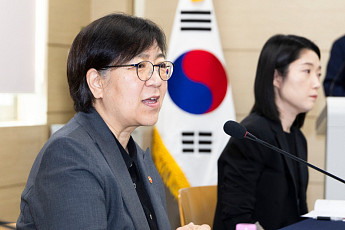 “원정진료 일상화, 결국 치료 시기 놓쳐요” 정은경 장관, 영주서 의료공백 점검