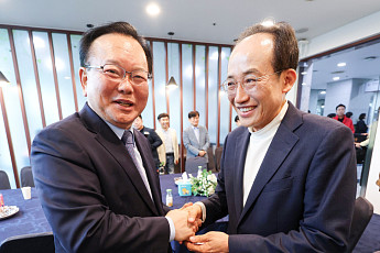 대구 빅매치 본격화…추경호, 충혼탑 참배로 ‘보수 결집’ 시동