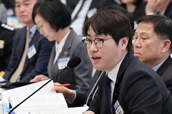 李대통령, 하정우·전은수 사직안 재가…