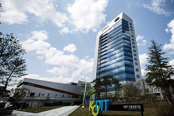 신보, 혁신아이콘 6개사 선정…최대 200억 보증 지원