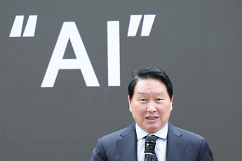 “AI 공장 없인 미래 없다”…최태원, 韓 성장공식 전환론 던졌다