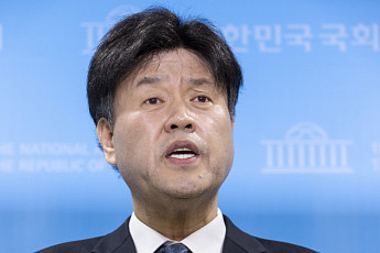 ‘공천 배제’ 김용 “백의종군...당 승리 위해 뛸 것”
