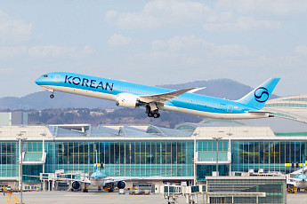 ‘통합 대한항공’ 12월 17일 출범…아시아나항공과 합병계약 체결