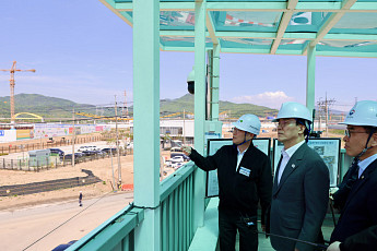 김민석, 3기 신도시 현장 점검...