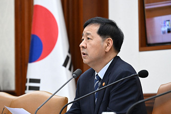 구윤철 