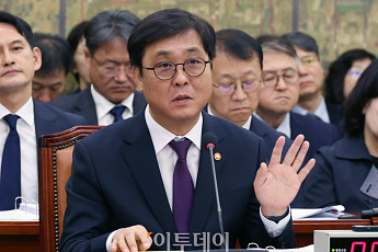 최휘영 장관 “한예종 이전, 문체부는 전혀 검토한 바 없어”
