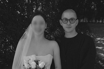 'NRG' 문성훈, 재혼 2년만에 결혼식⋯미모의 아내와 아름다운 웨딩화보