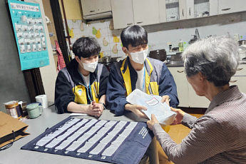 KMI한국의학연구소, 종로구보건소와 건강취약 어르신 돌봄활동 진행