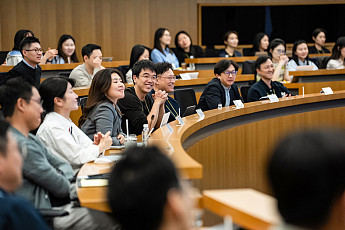 CJ 이선호, 공식 행보 본격화⋯첫 타운홀 미팅서 “계열사 서로 연결돼야”