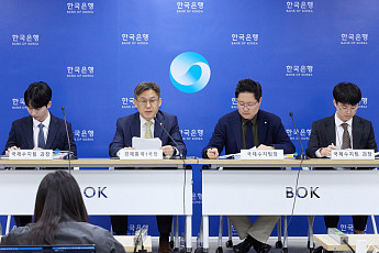 반도체 수출에 BTS 효과까지⋯3월 경상수지 흑자 신기록 다시 썼다 [종합]