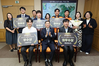 “50억 예산을 3억으로” 전북도, 광역 최초 ‘직접 구축 AI’ 최우수상