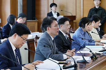 김민석 “2040년까지 사회보장 재정 선진국 수준 확대”