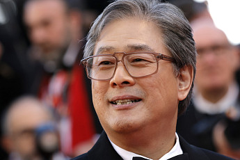 “한국, 더는 영화의 변방 아냐’…칸 심사위원장 박찬욱 감독 “이젠 봉사할 때”