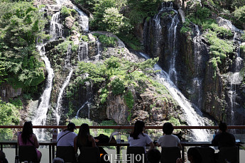 [내일 날씨] '낮 최고 34도' 전국 이른 무더위⋯