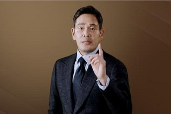 5.18 ‘탱크데이’ 격노 정용진 회장, 스타벅스 대표 해임…“일벌백계 본보기”[종합]