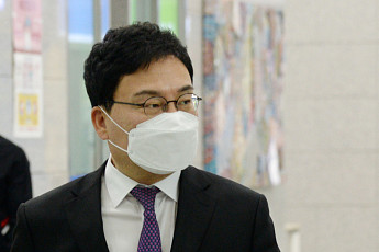 [단독] '148억 채권 헐값 매입' 배임 유죄에도…이상직 前의원 증여세 125억 취소