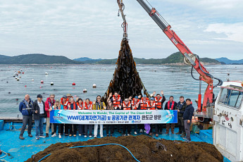 세계가 '관심' 완도군 해조류...해외 전문가 발길 이어져