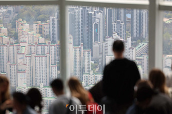 '대출 큰 손' 3040세대⋯韓 주택담보대출 70% 비중 차지