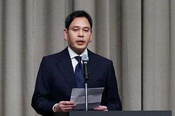 정용진 회장, 공개 사과에 여론 진정⋯남은 과제는 ‘진정성 있는 행보’