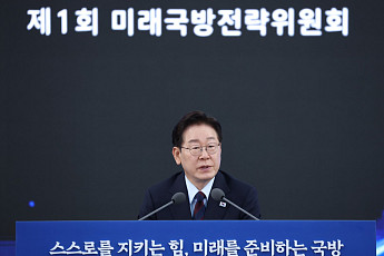 李 “한반도 안보 스스로 책임”…2030년대 핵추진잠수함 전력화 [종합]