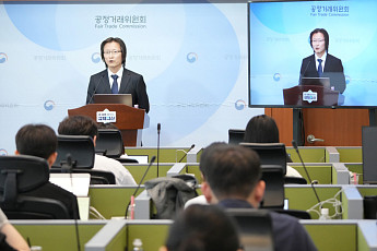 스타벅스 '탱크데이' 마케팅에...주병기 