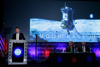 “달 남극에 인류 상주한다”…NASA, 달 기지 청사진 발표