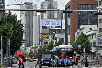 '계엄 심판' vs '폭주 견제'⋯'보수 텃밭' 부산, 뒤엉킨 민심 [6ㆍ3 선거 풍향계]